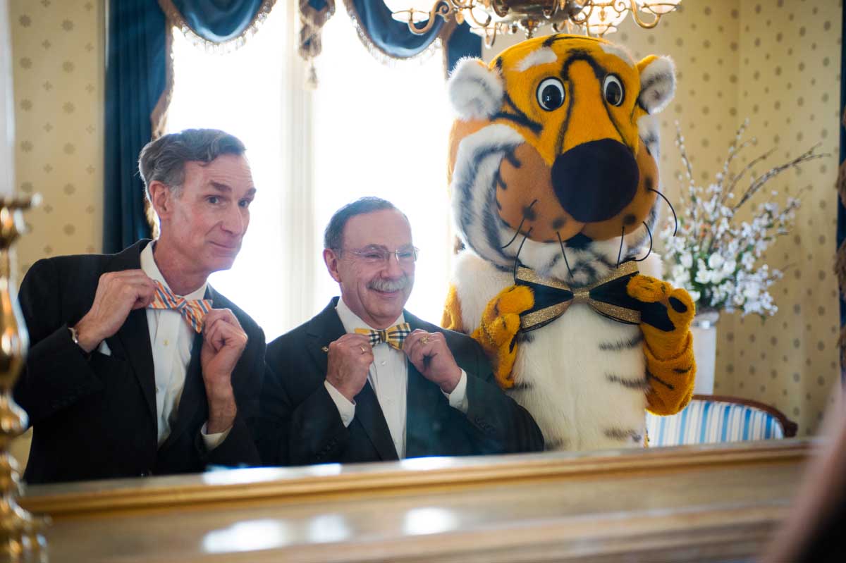 Bill Nye, Bowen Loftin, Truman the Tiger