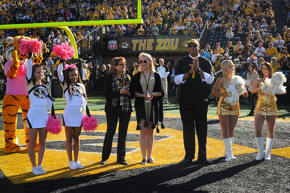 The Mizzou Alumni Association honors the inaugural alumni inductees of the Mizzou Homecoming Hall of fame: Linda Godwin and Kellen Winslow. Inductee David Novak was not present. Photo by Shane Epping.