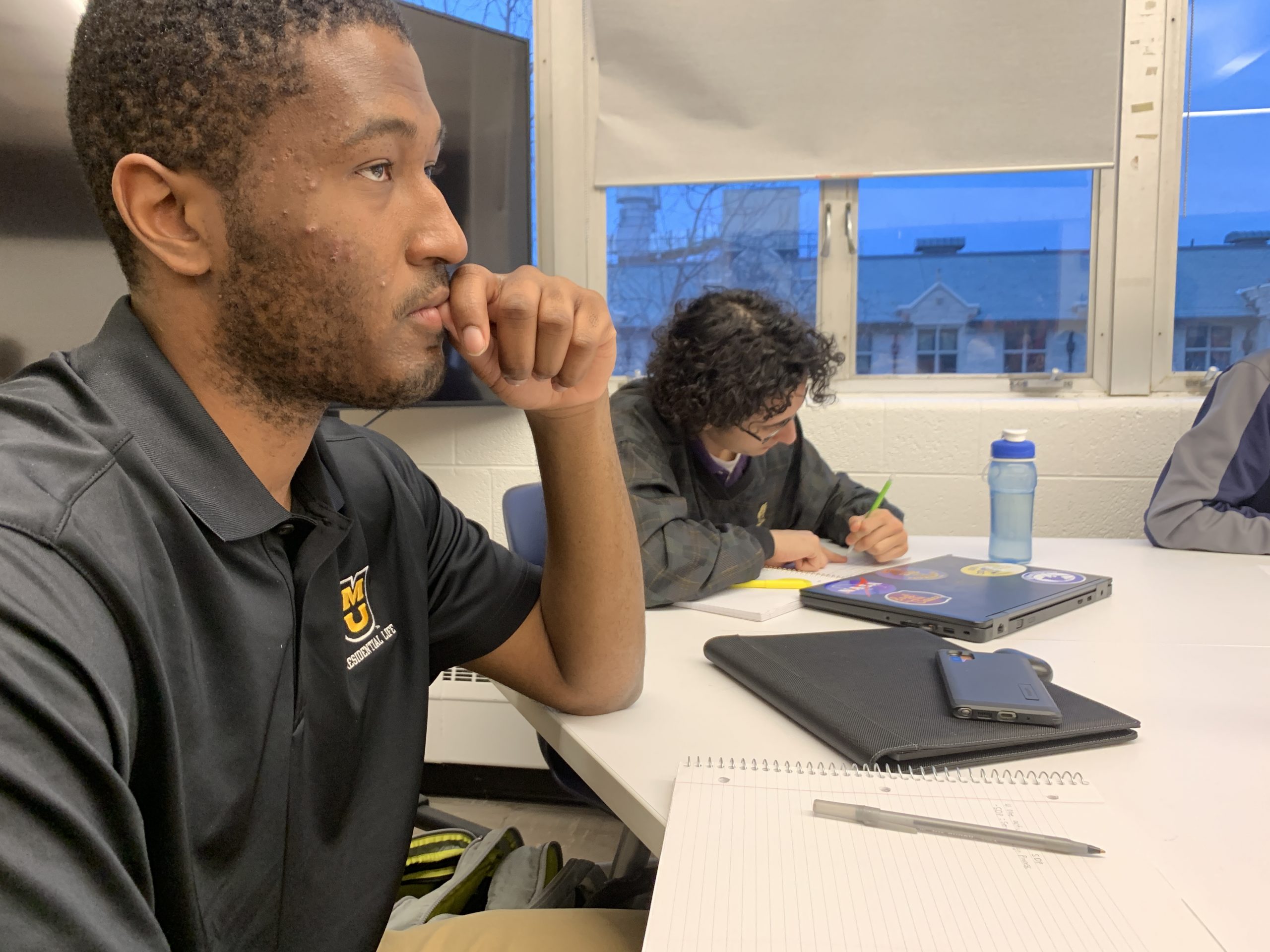 This is a picture of MU student Solomon Davis listening during a Connectivity and 5G class.